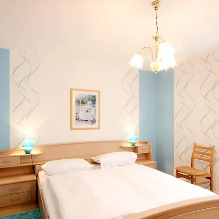 Wilhelmshoehe By Rujana